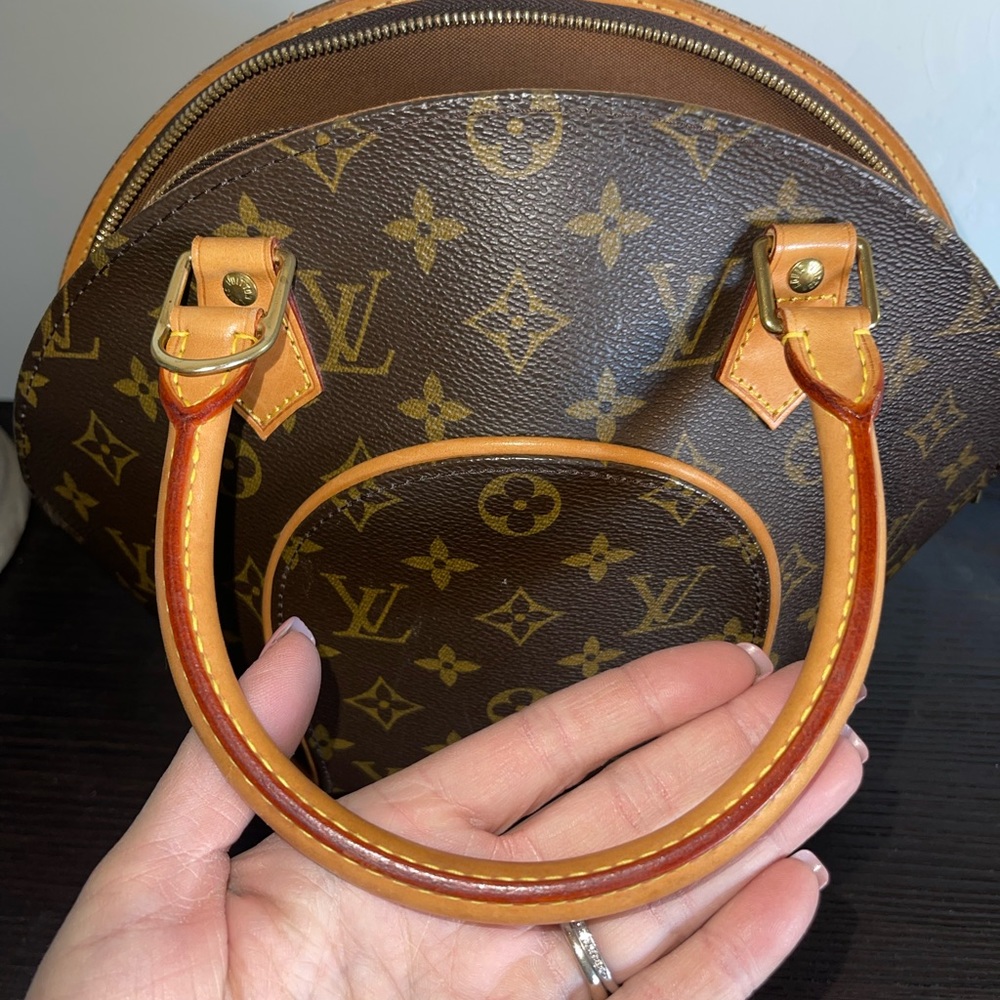 RARE 👜LV ELIPSE MONOGRAM👜 - Picture 14 of 14